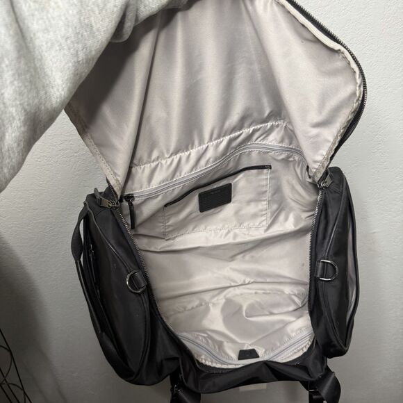 TUMI Voyager Misty Duffel Bag Nylon – Overnight Travel / Gym Bag - Picture 7 of 14